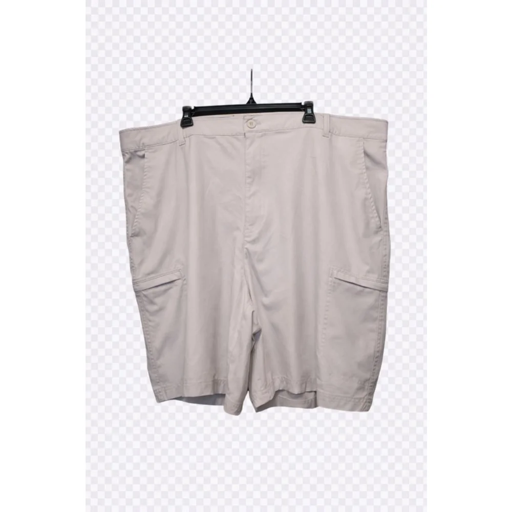 CHAPS Men’s Cargo Shorts Size 46 Relaxed Fit Khaki Performance Shorts